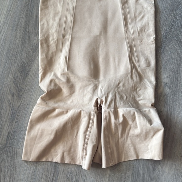 Women's Cream Shapewear Bodysuit size XL - Picture 3 of 10